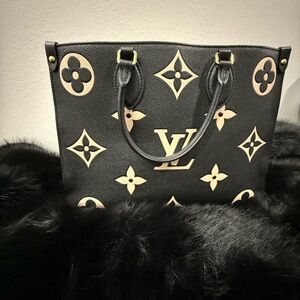 Louis Vuitton Black and Cream Monogram Tote